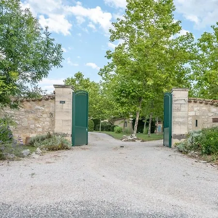 Le De Daramousque Holiday home