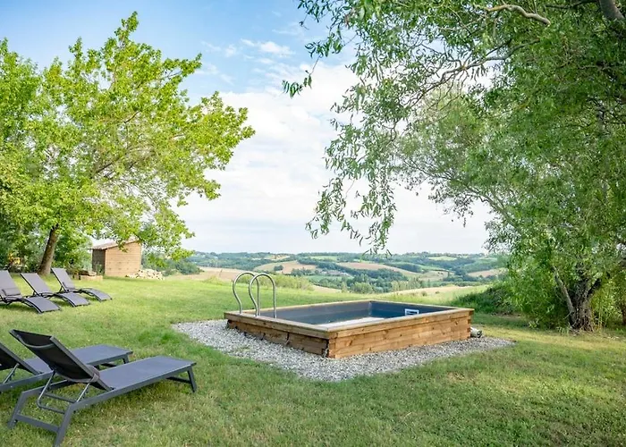 بيت للعطل Le De Daramousque