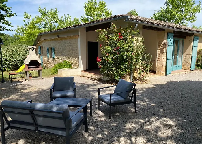 بيت للعطل Le De Daramousque مونكلار دو كيارْسي