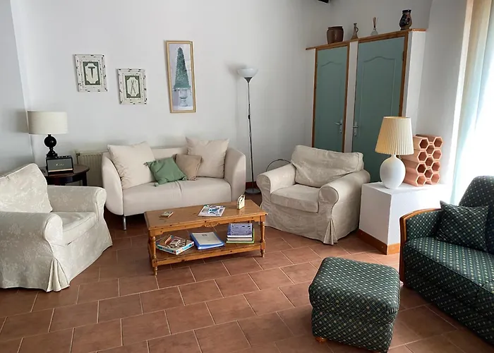 Le De Daramousque بيت للعطل